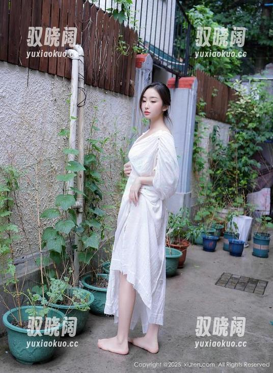 秀人网 - 在图库里发现了王伊纯的“奶牛”计划，老司机们快来分享一下你们的看法吧！