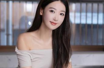 秀人网 - 真心求饶，虞姬儿私拍图集里女神一角太撩，眼神都不敢和她对视！