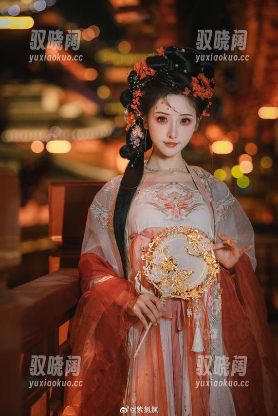 紫氯氯化身高清蕾姆，舌头都有点打结，你确定不想看看？