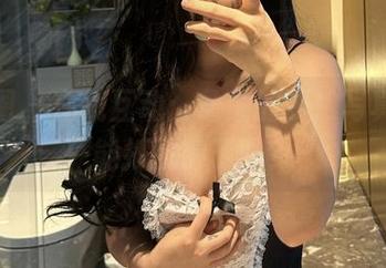 微密圈 - 在线互动：詹詹的厨娘写真，你能抵抗得了吗？