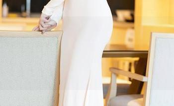 语画界 - 徐莉芝Booty做的灰丝，无聖光下原图效果露出真本色，我，只能说她太会玩了…