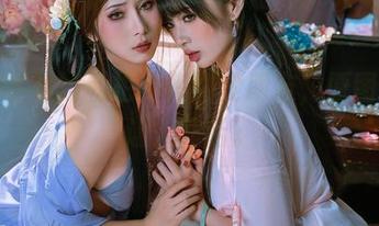 轩萧学姐的私拍油亮到没朋友，原图好得让人咋舌。