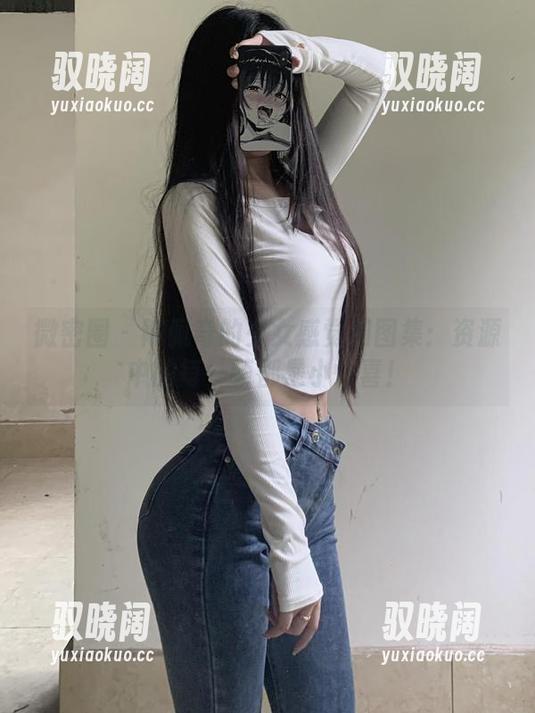 微密圈 - 陈佩奇的少女感觉和图集：资源中的每一帧都是小惊喜！