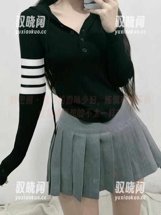 微密圈 - 说好的韵味少妇，陈佩奇的写真合集跟我想的不太一样？