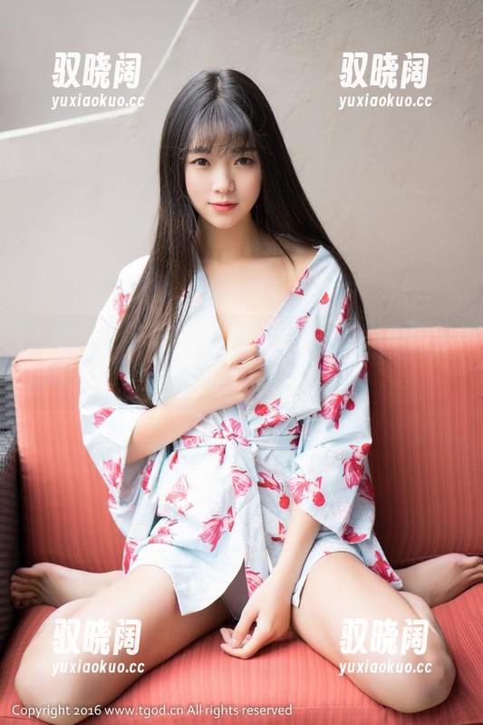 青豆客-梁晶莹 青豆客 - 从未见过的“女神”,在梁晶莹的写真中突然出现?