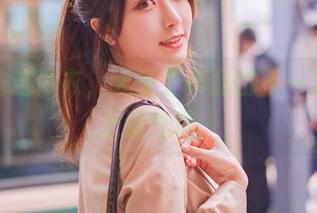 黑川的连体衣，无圣光作品都不一定比得上这气场。